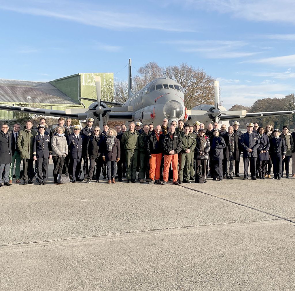 Les auditeurs devant un Atlantique 2